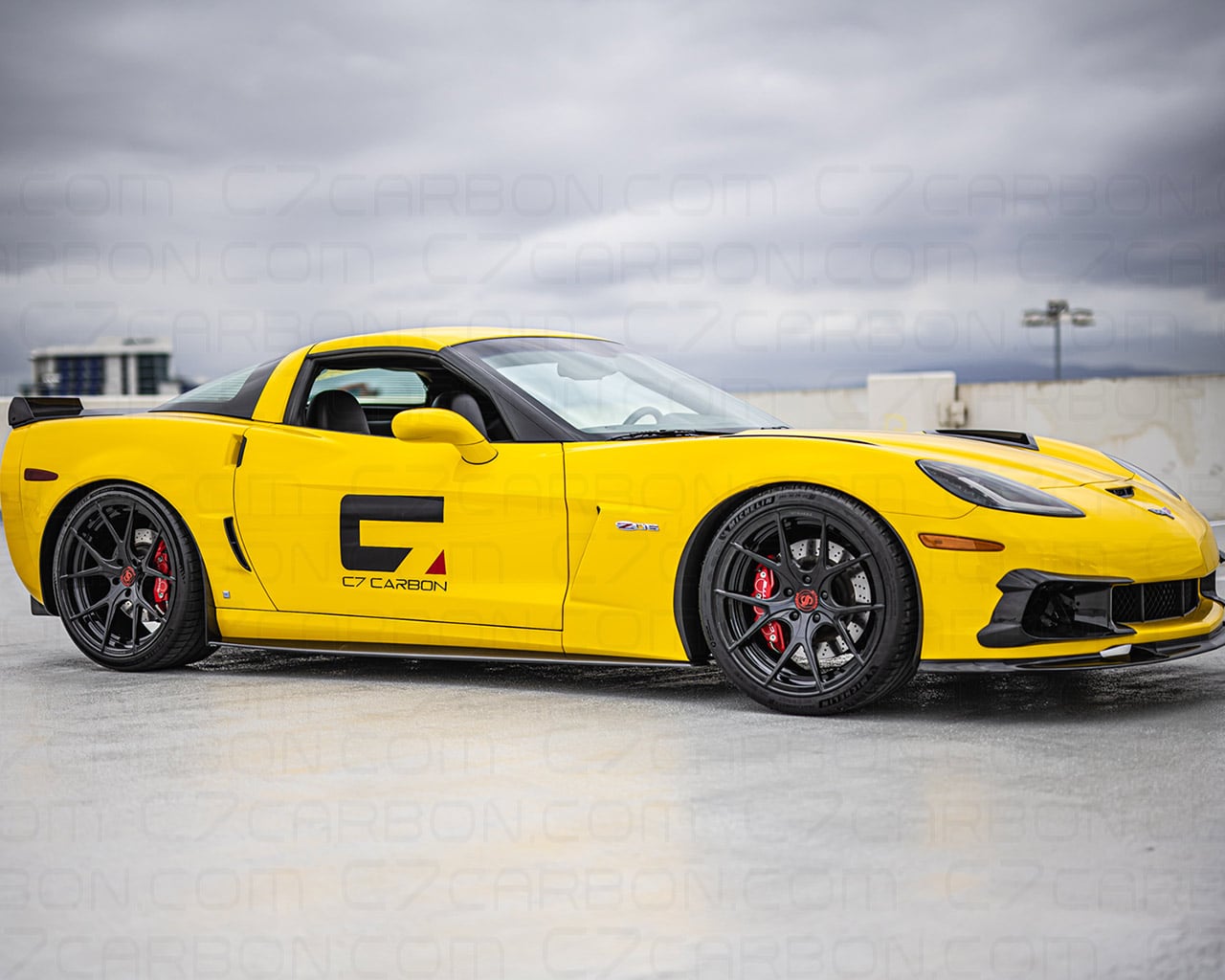 Corvette C6 | ZR1 Extended Side Skirts With Mudflaps - Image 7