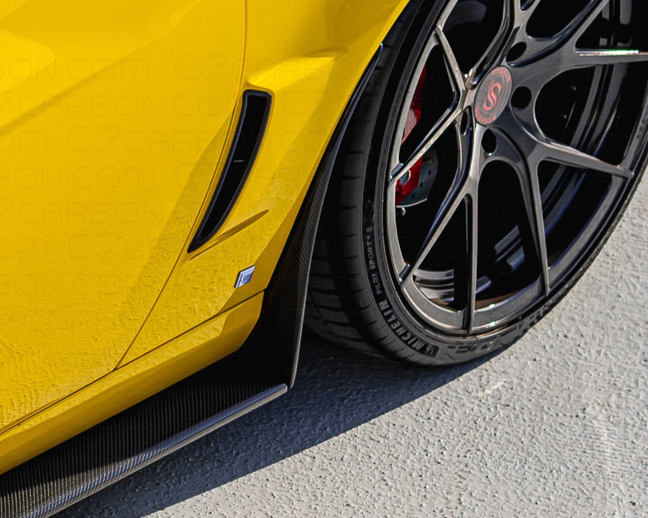 Corvette C6 | ZR1 Style Rear Mudflaps For Ext. Version Sideskirts - Image 3